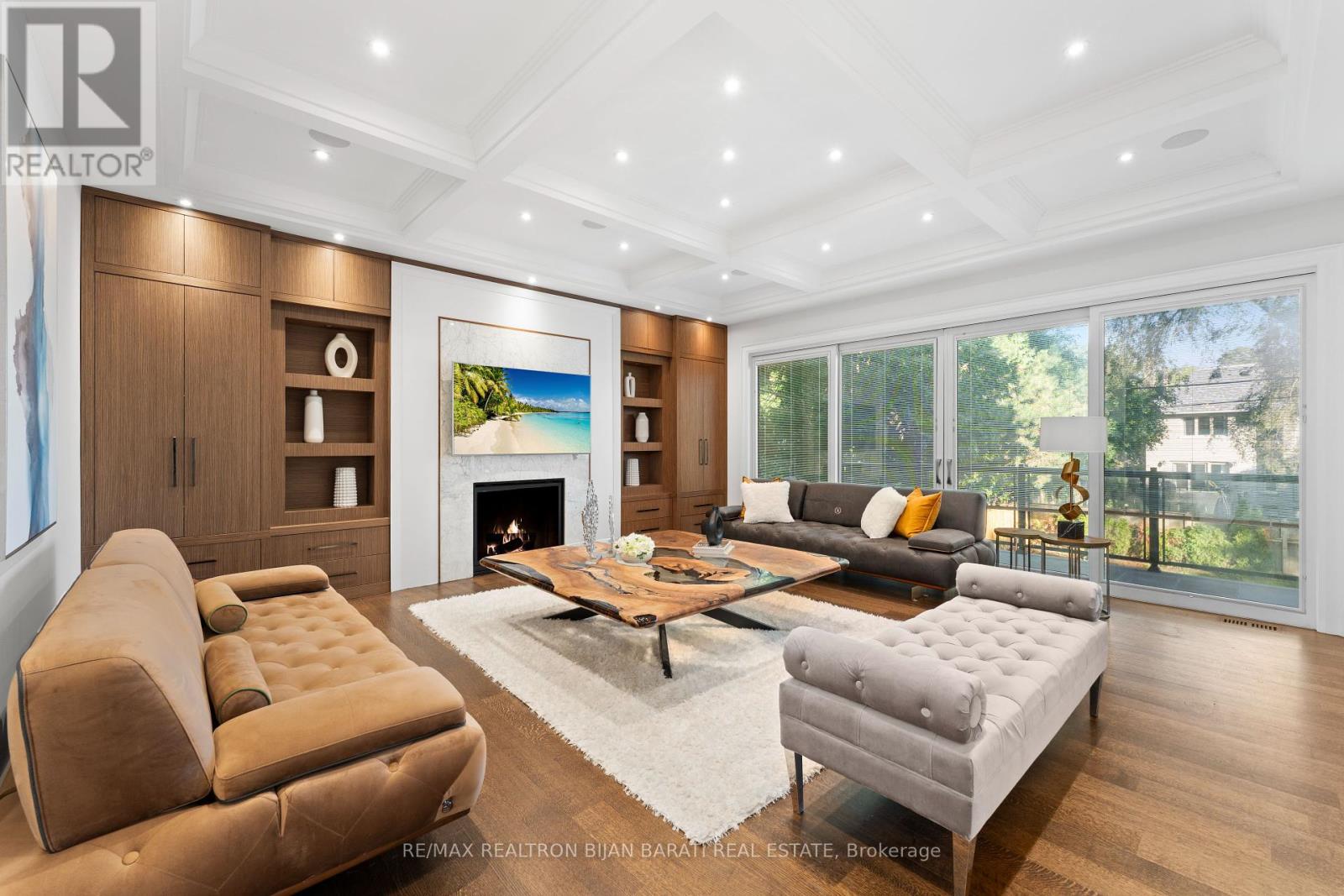 238 ST LEONARDS AVENUE
