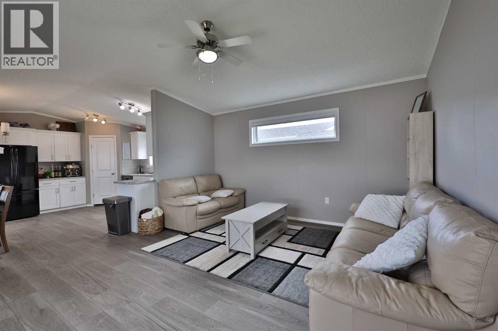 5021 Applewood Road