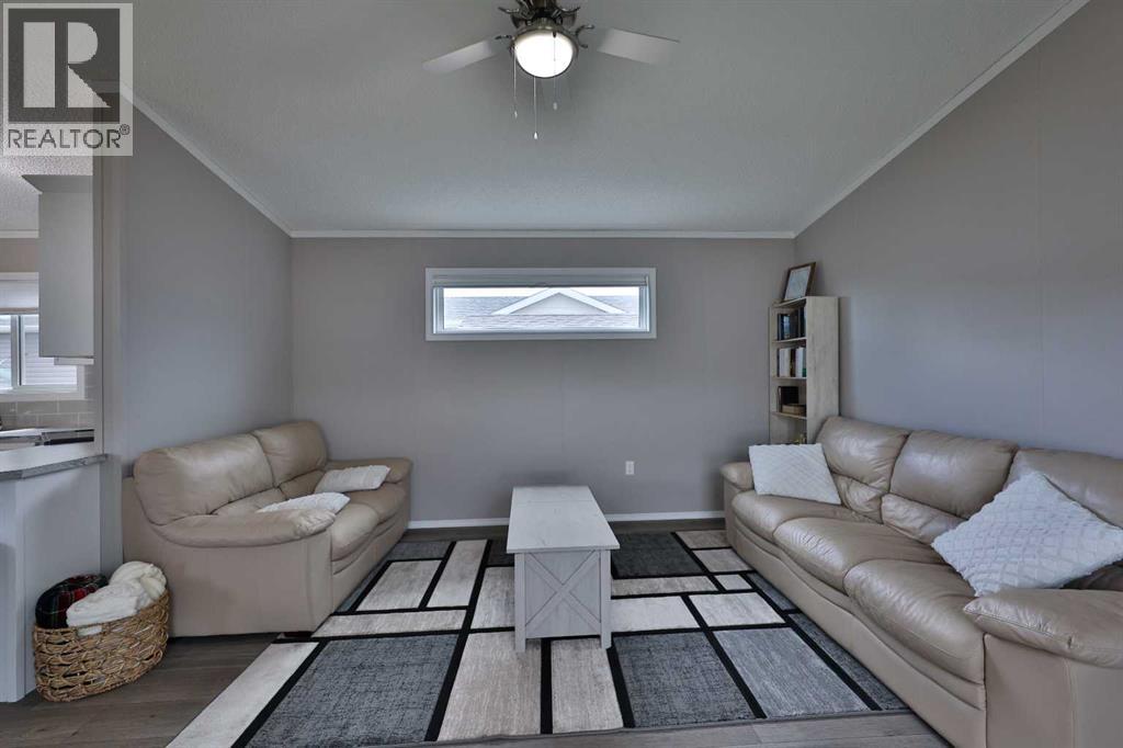 5021 Applewood Road