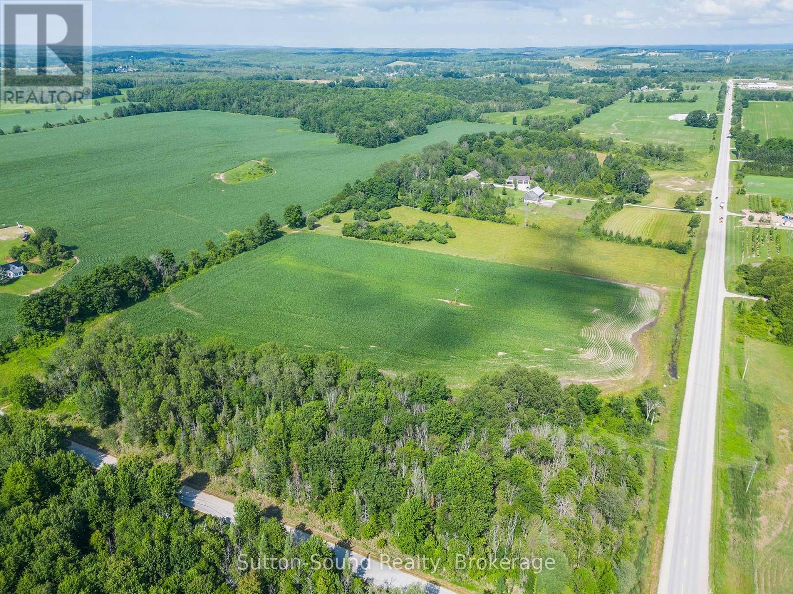 802677 GREY 40 ROAD