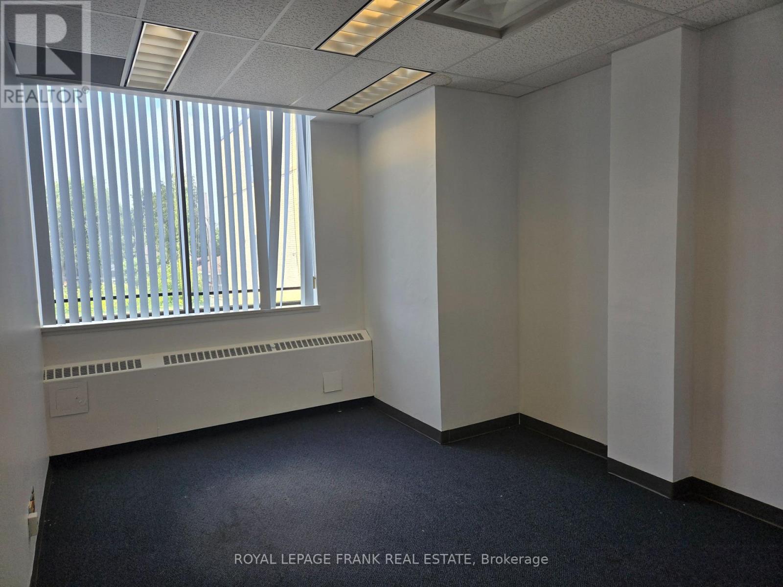 205 - 310 SIMCOE STREET S