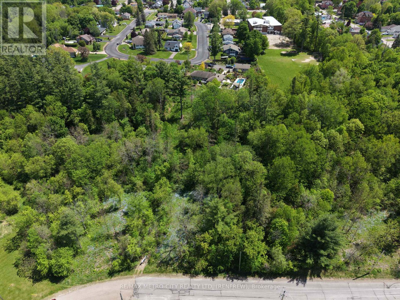LOT 2 MUTUAL AVENUE