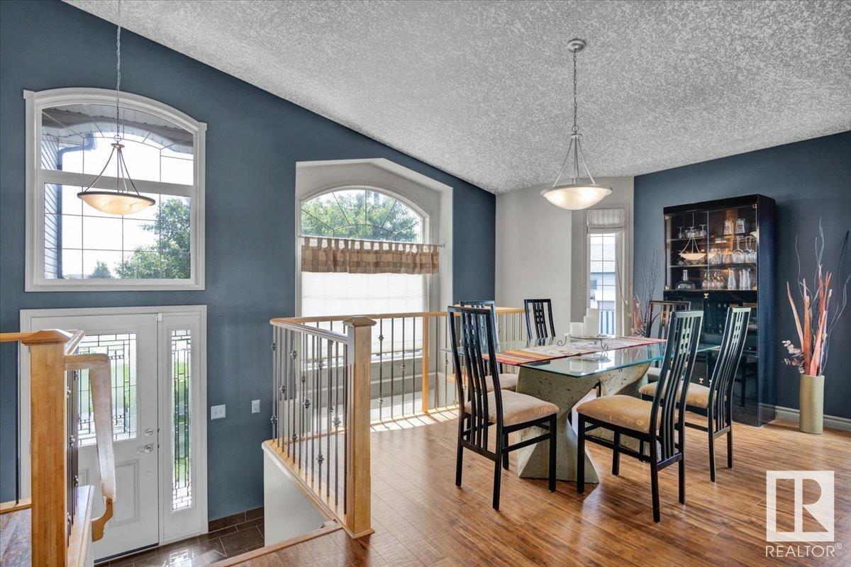 3655 28 ST NW