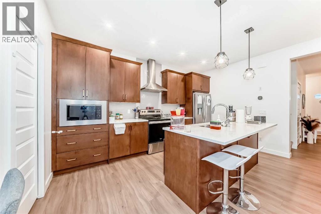 10 Homestead Passage NE