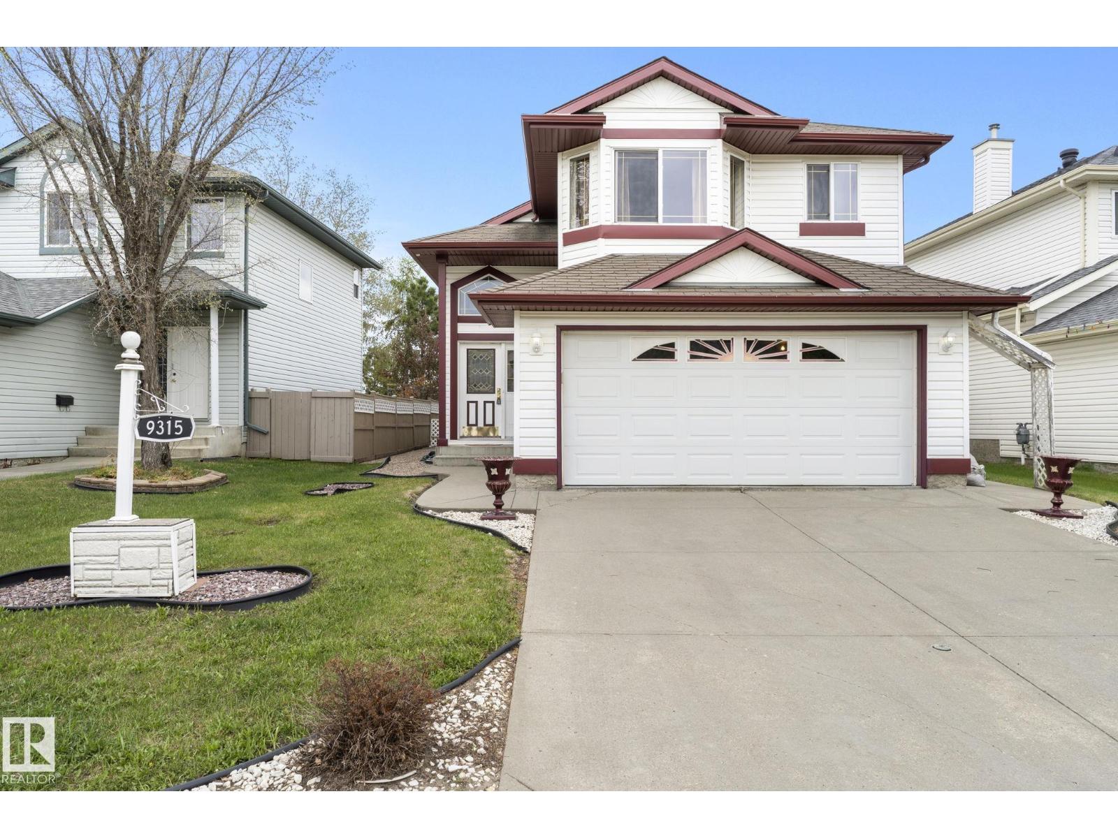 9315 162 AV NW