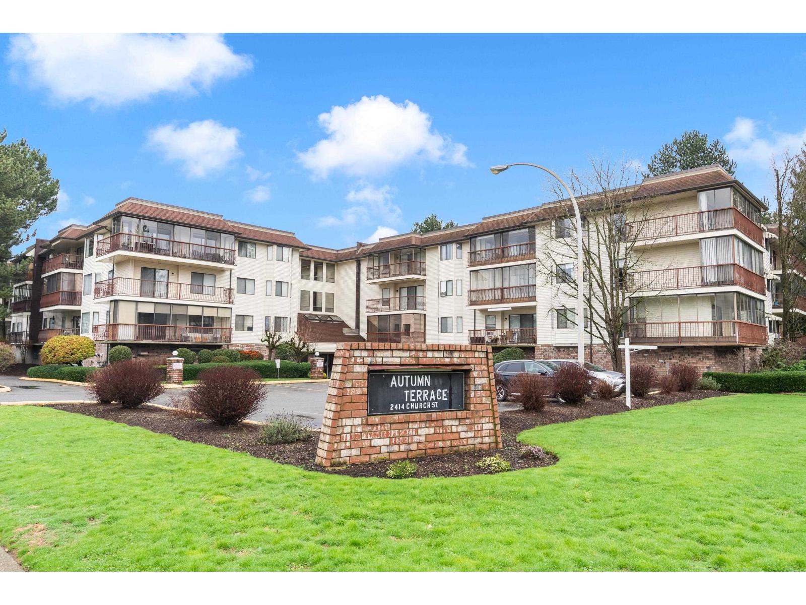 302 2414 CHURCH STREET