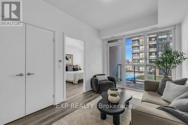 612 - 108 GARMENT STREET