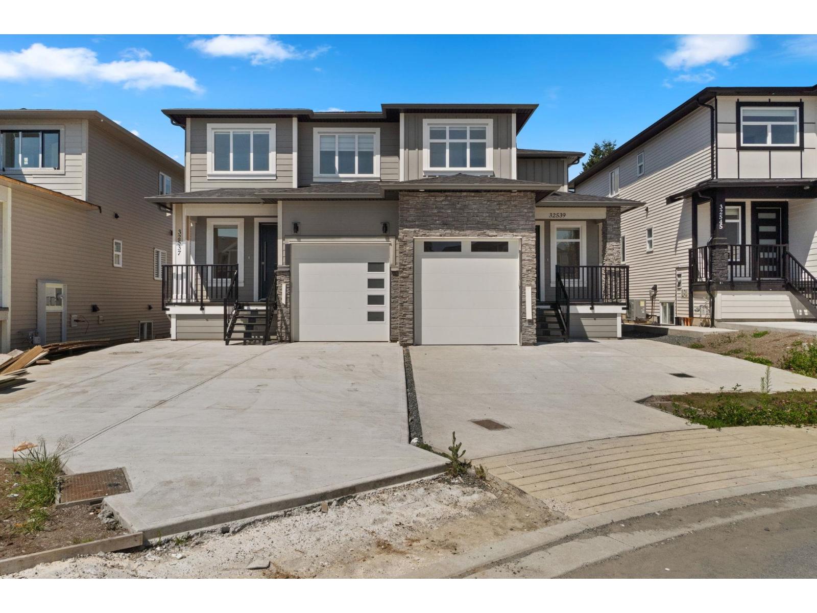 32539 HIGGINBOTTOM COURT