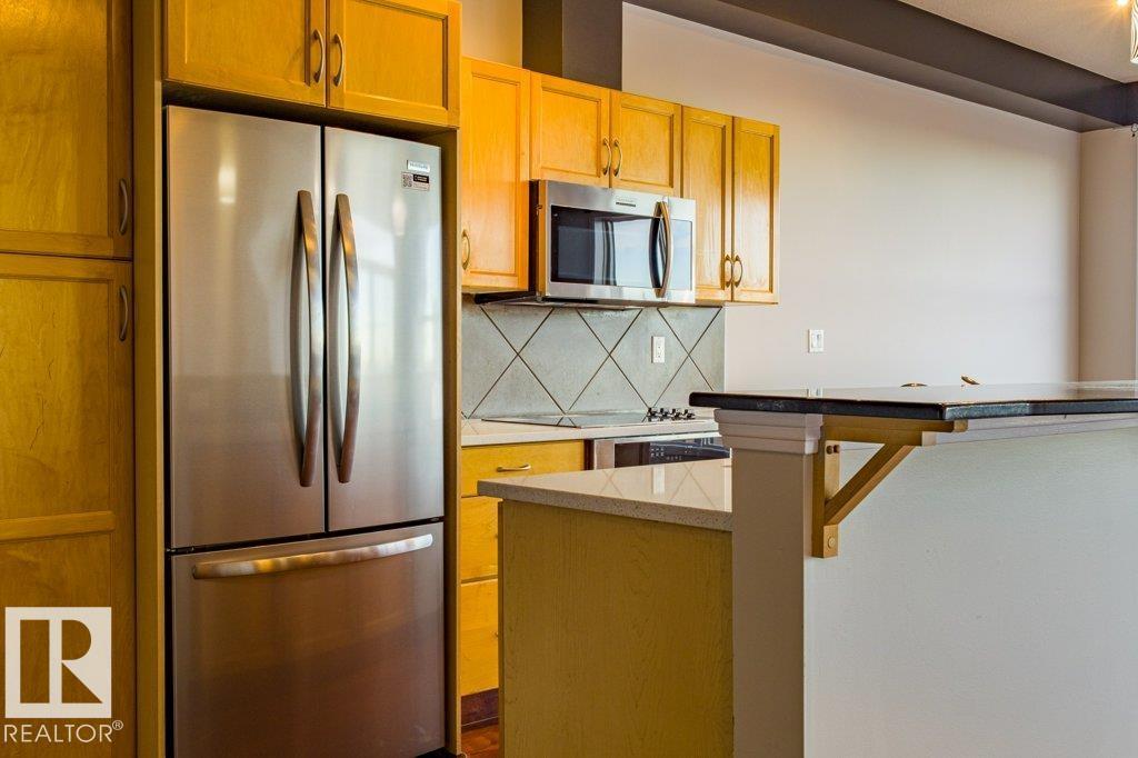 #403 4835 104 A ST NW NW