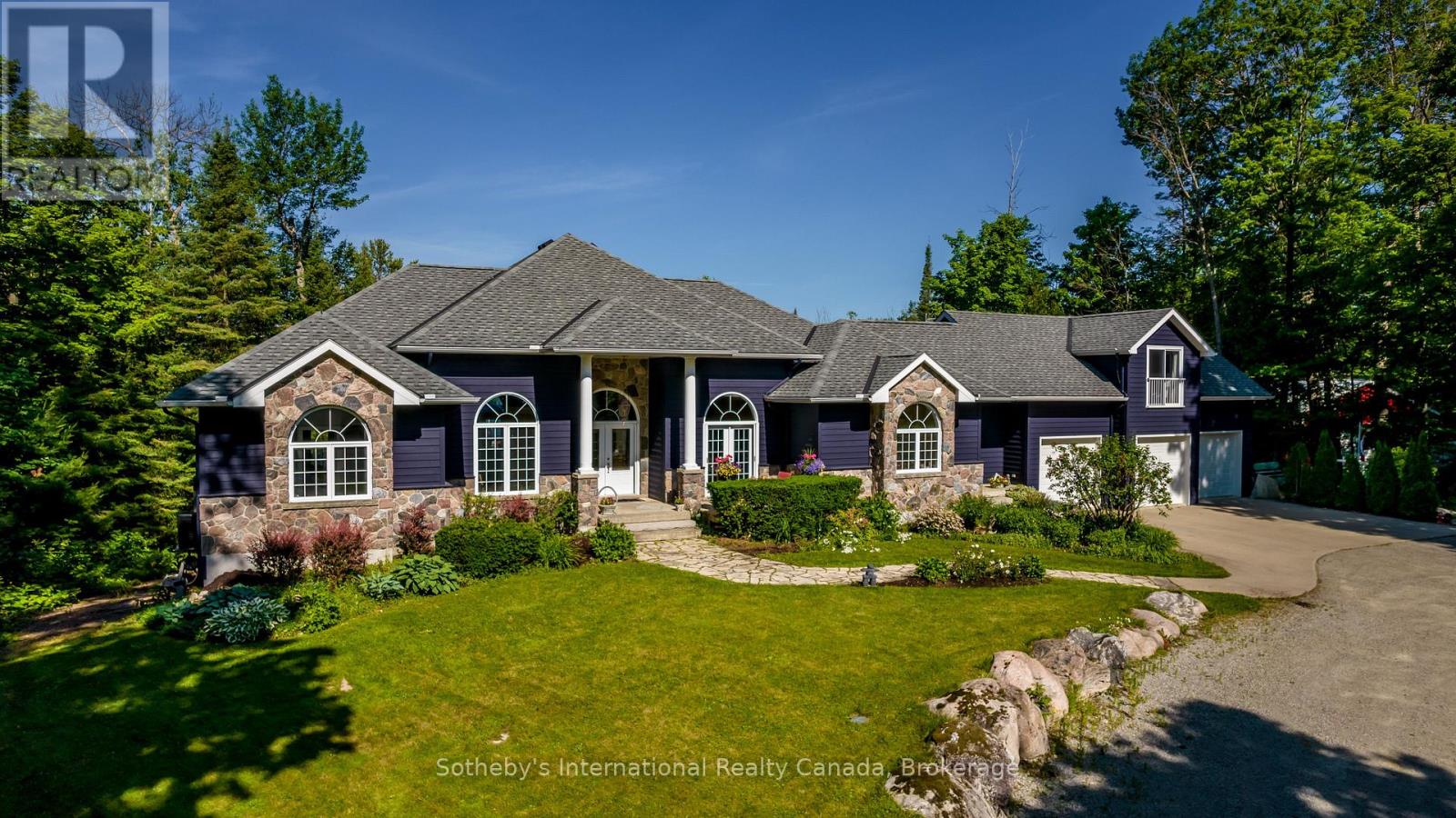 679 SANDY BAY ROAD