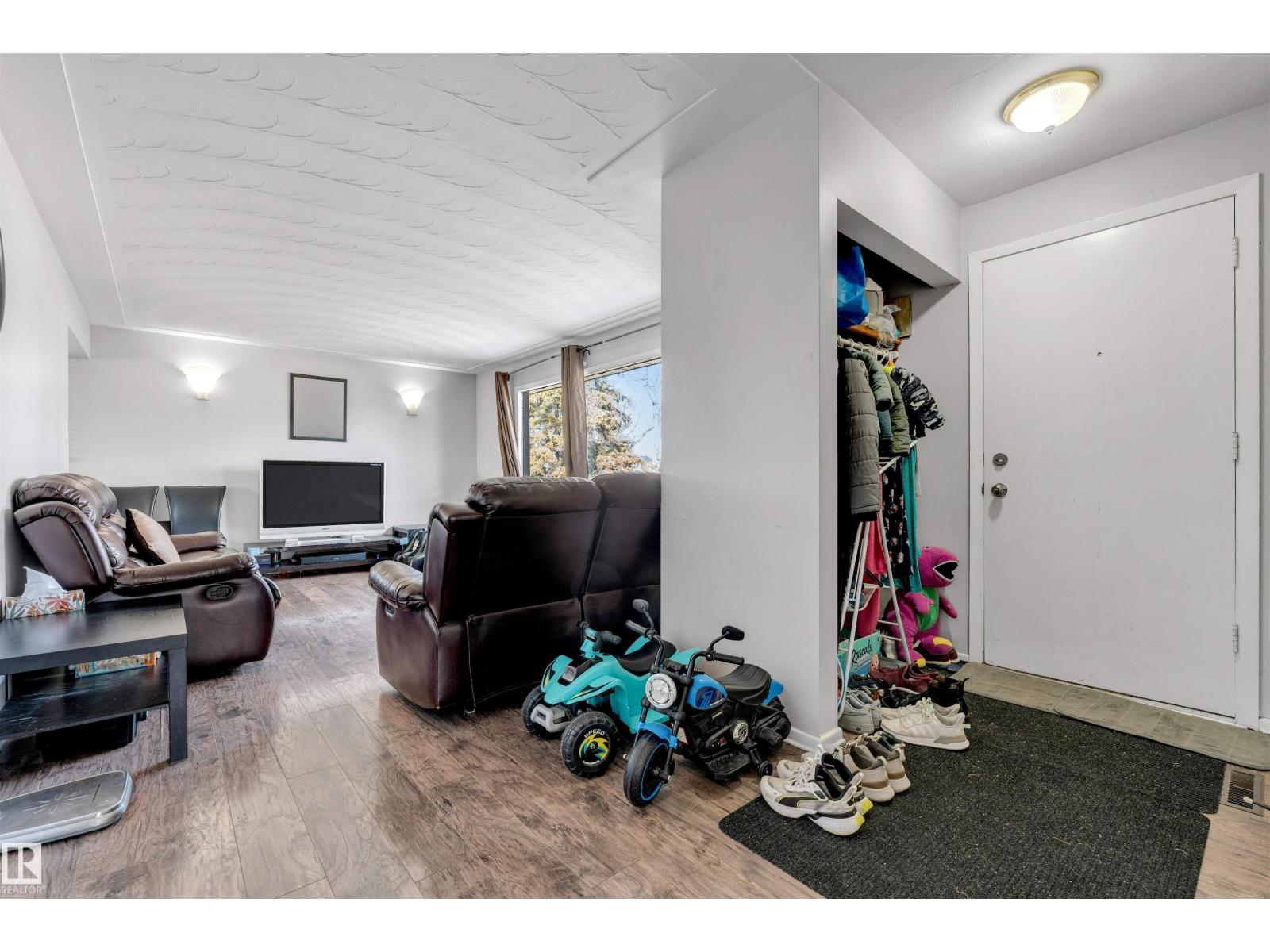 12908 126 ST NW