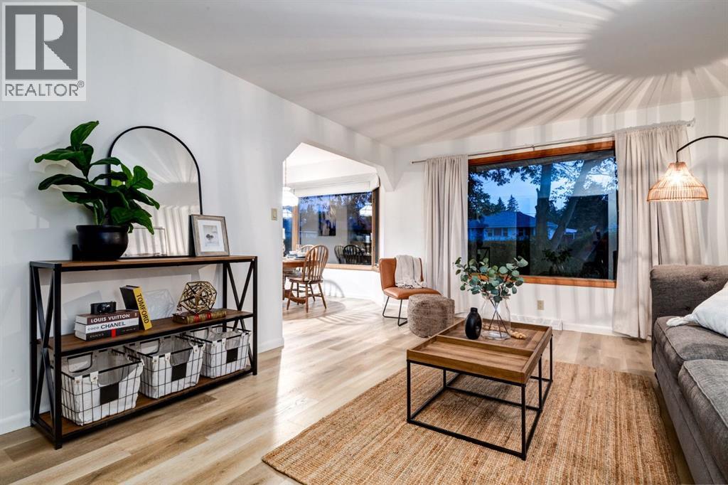 6016 Thornburn Drive NW