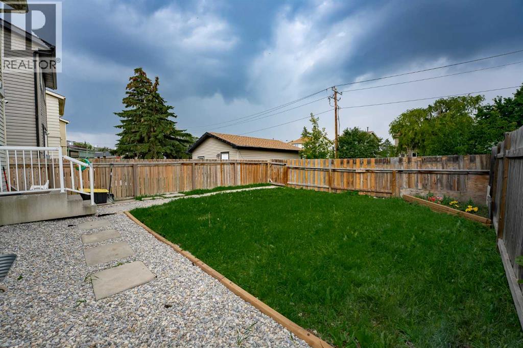 25 Erin Ridge Road SE