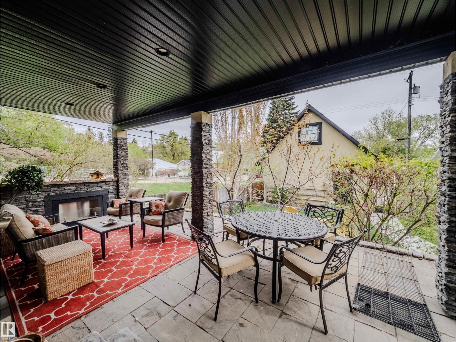 10067 93 ST NW