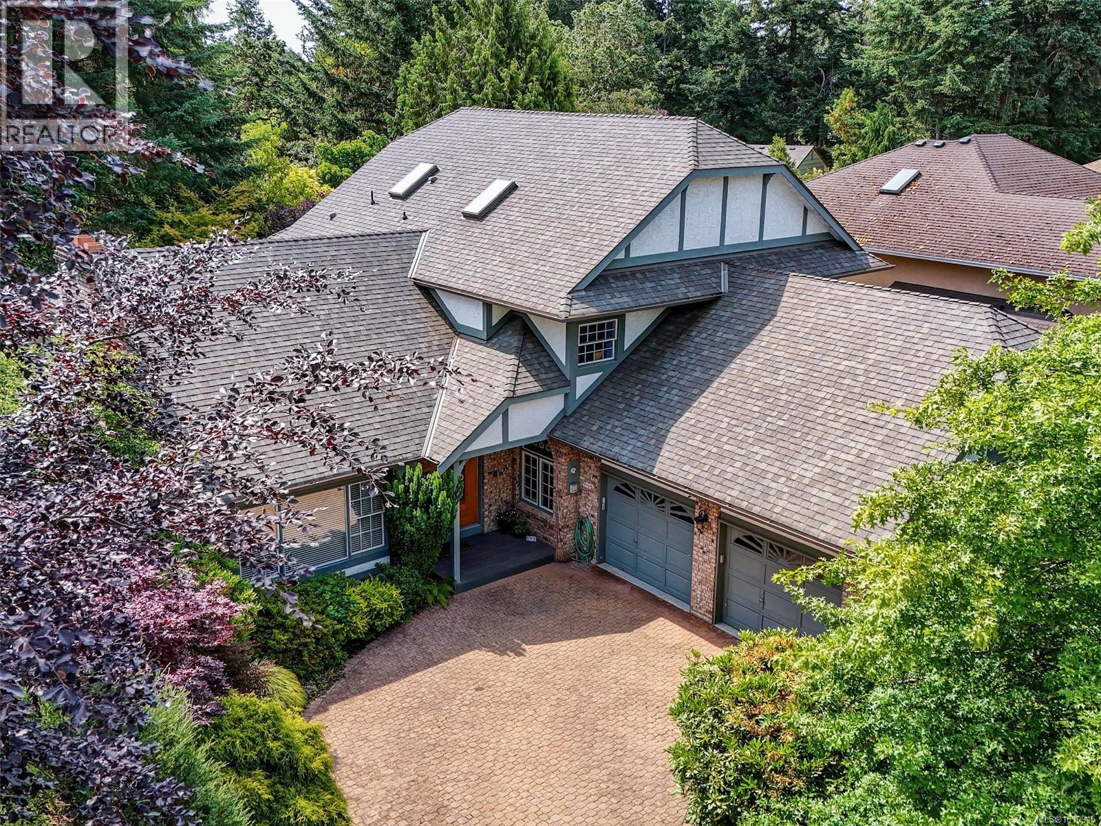 3913 Gibson Crt