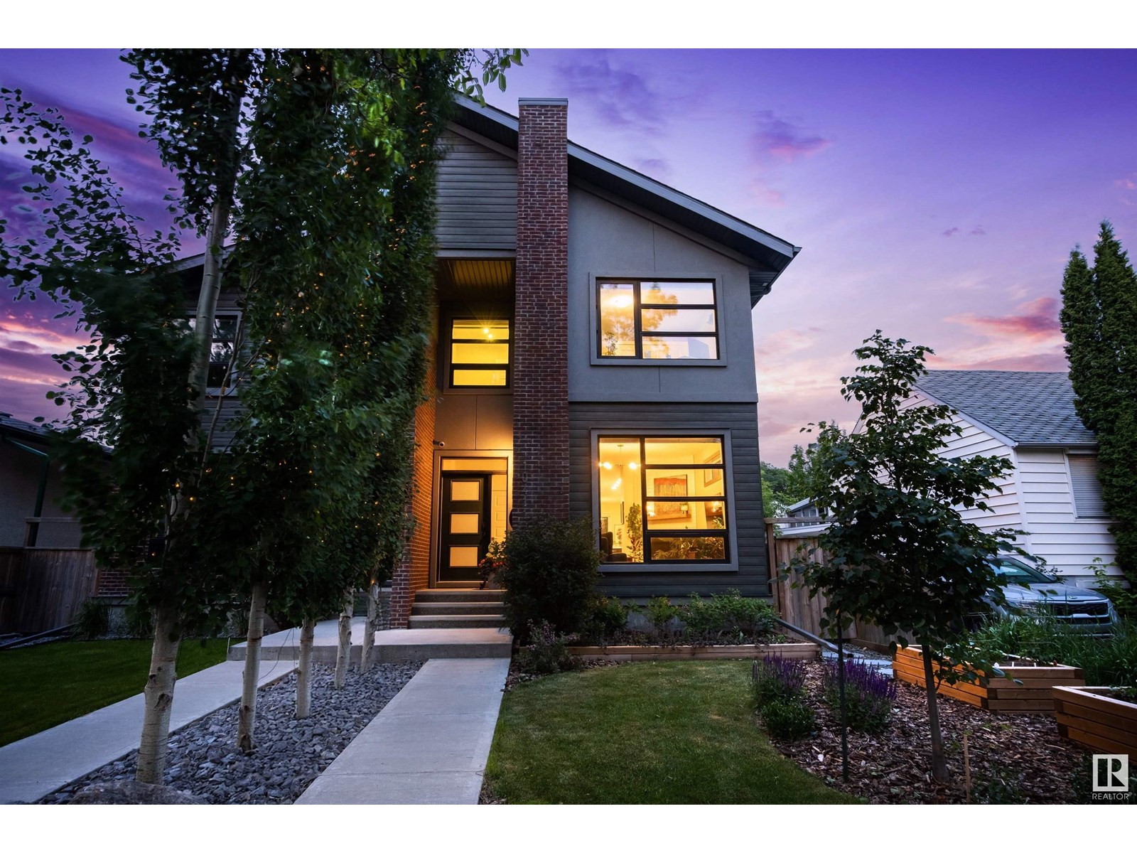10411 145 ST NW