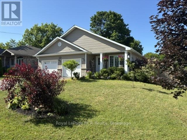 724 ELGIN STREET