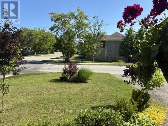 724 ELGIN STREET