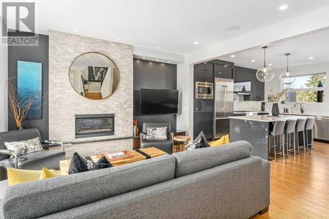 3907 Sarcee Road SW Calgary AB T3E4T5