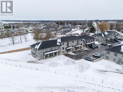 14 - 3202 VIVIAN LINE 37 LINE Stratford ON N5A0K6