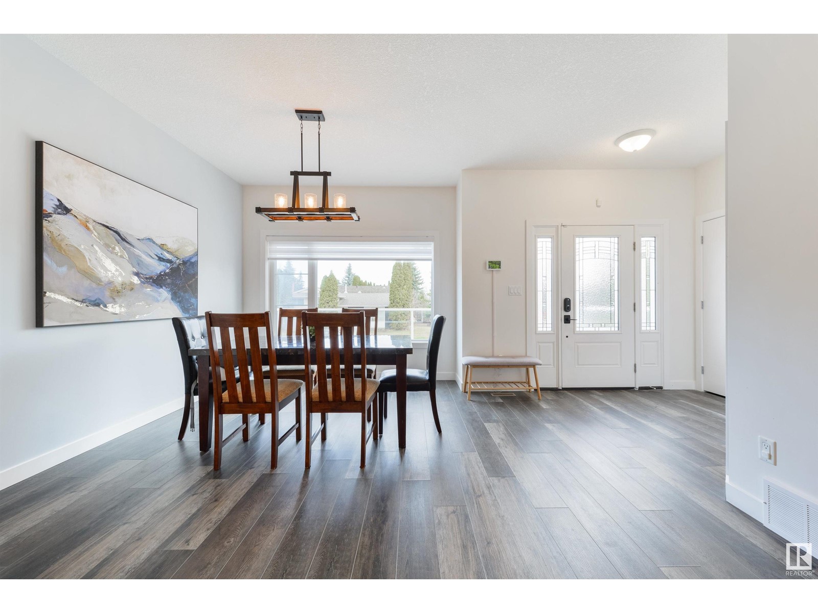 11511 24 AV NW