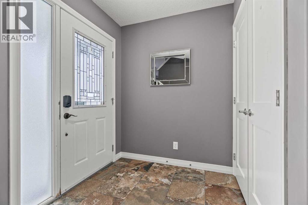 715 Copperpond Circle SE