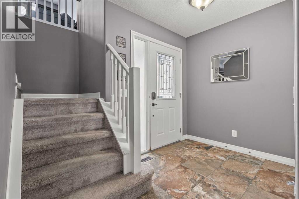 715 Copperpond Circle SE