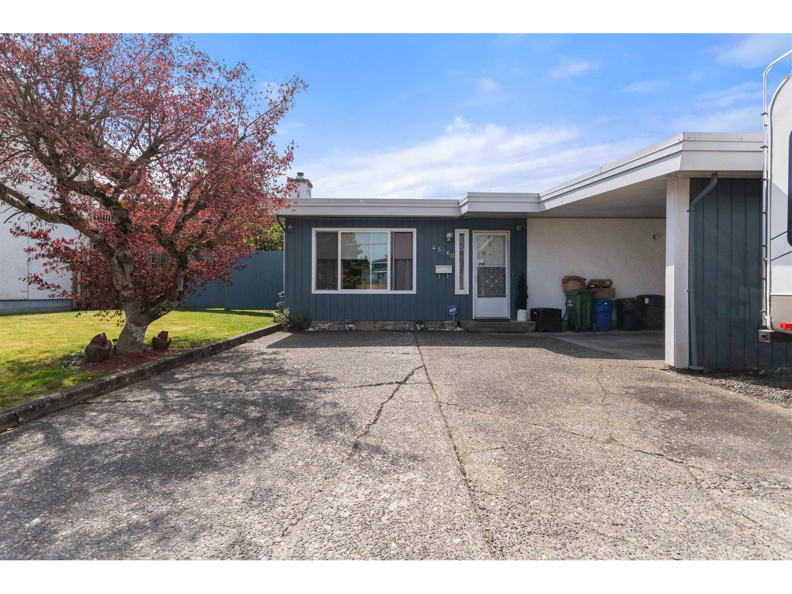 45160 MOODY AVENUE|Chilliwack Proper West