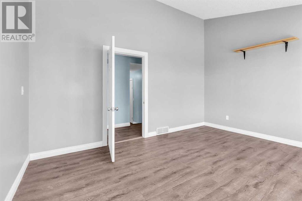 111 Pinemill Mews NE