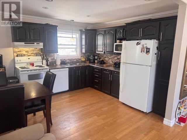 2 Heath Crescent
