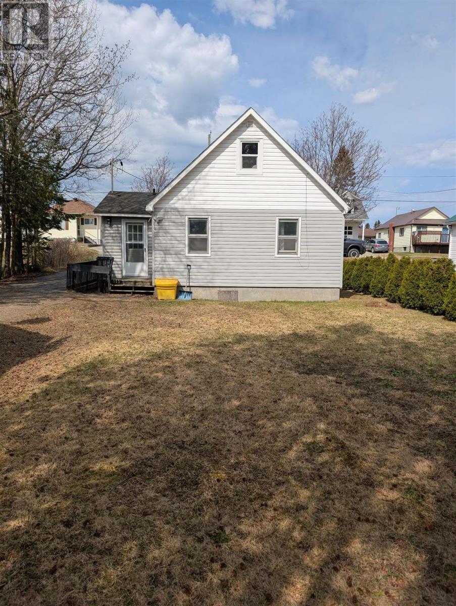 79 McKinley AVE