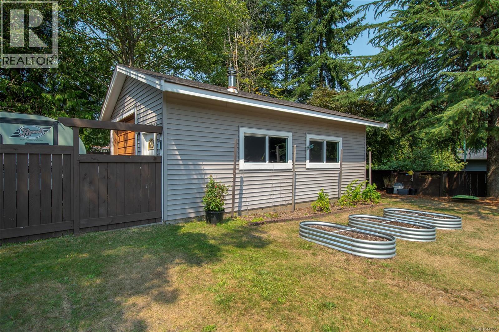 182 Crawford Rd