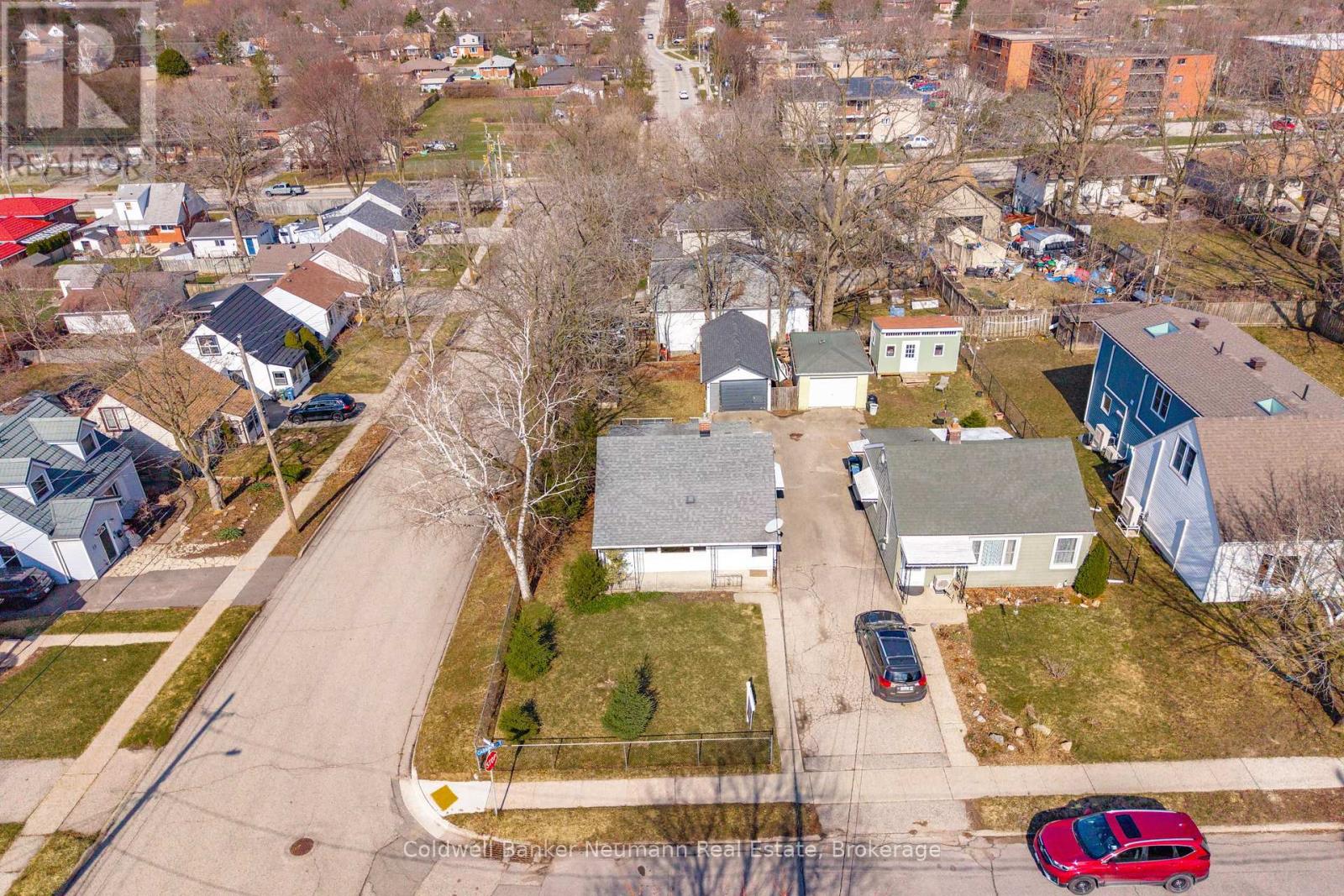 31 DUNKIRK AVENUE