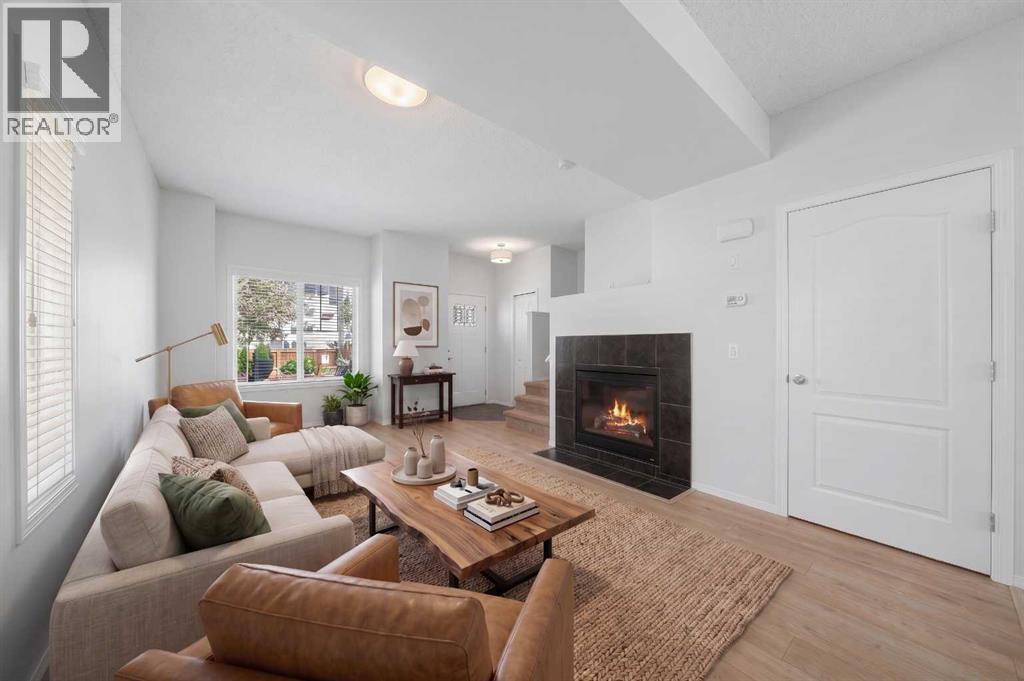 301 Strathaven Mews