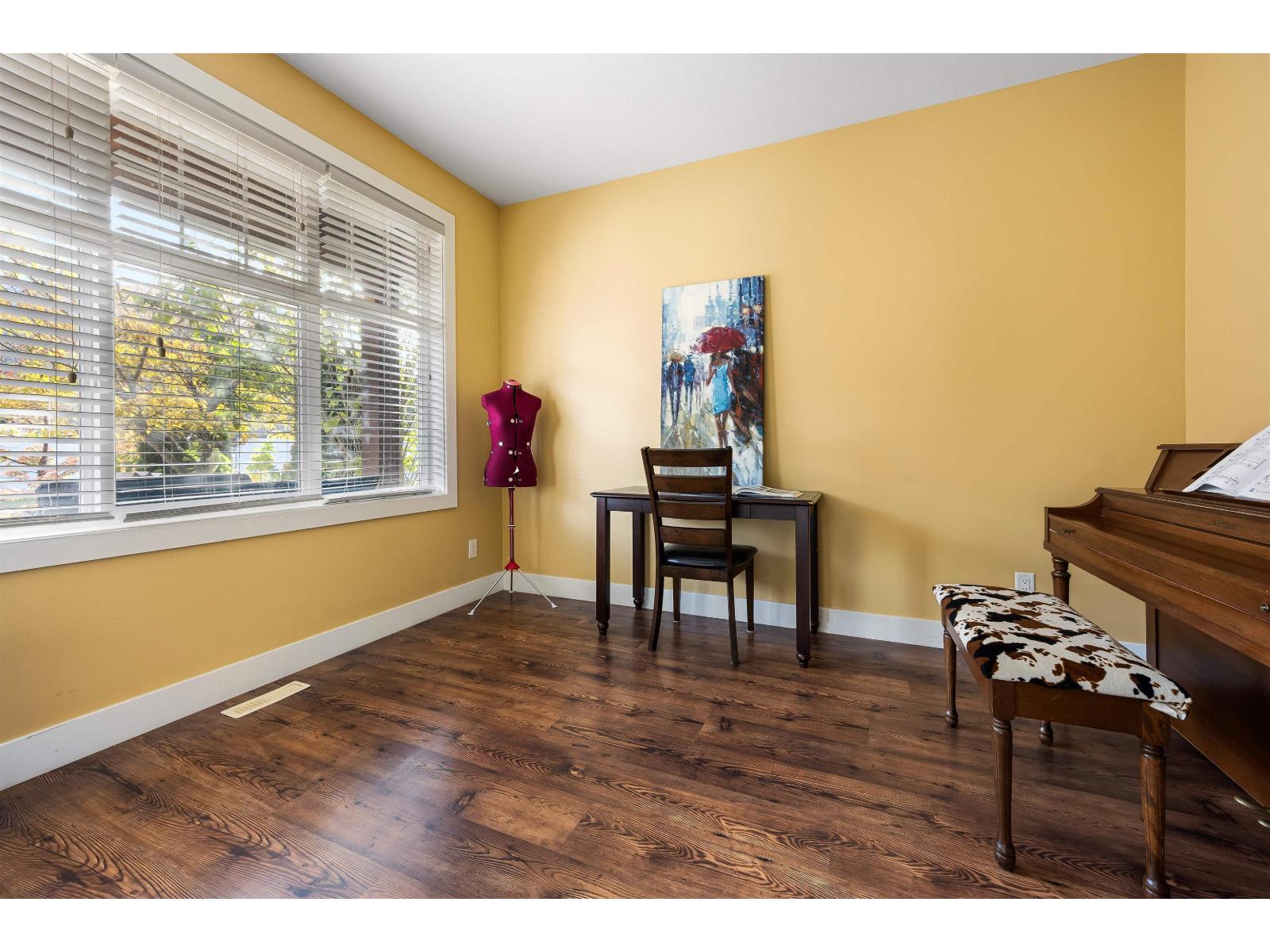 44405 MCLAREN DRIVE|Sardis South