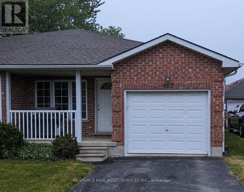 462 ALBERT STREET Stratford ON N5A3L4