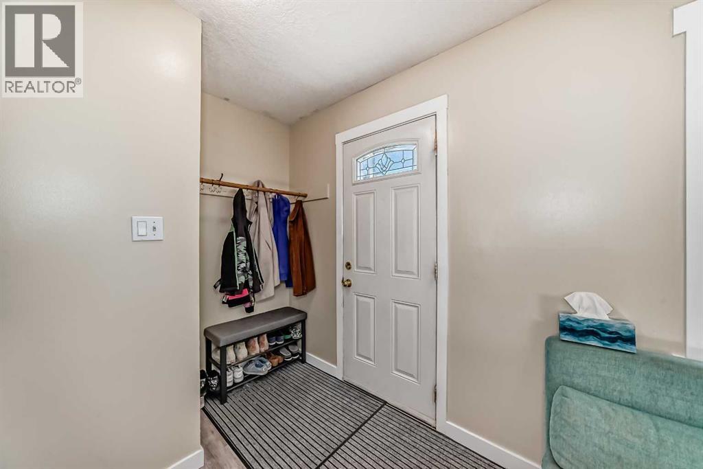 5414 Valentine Crescent SE