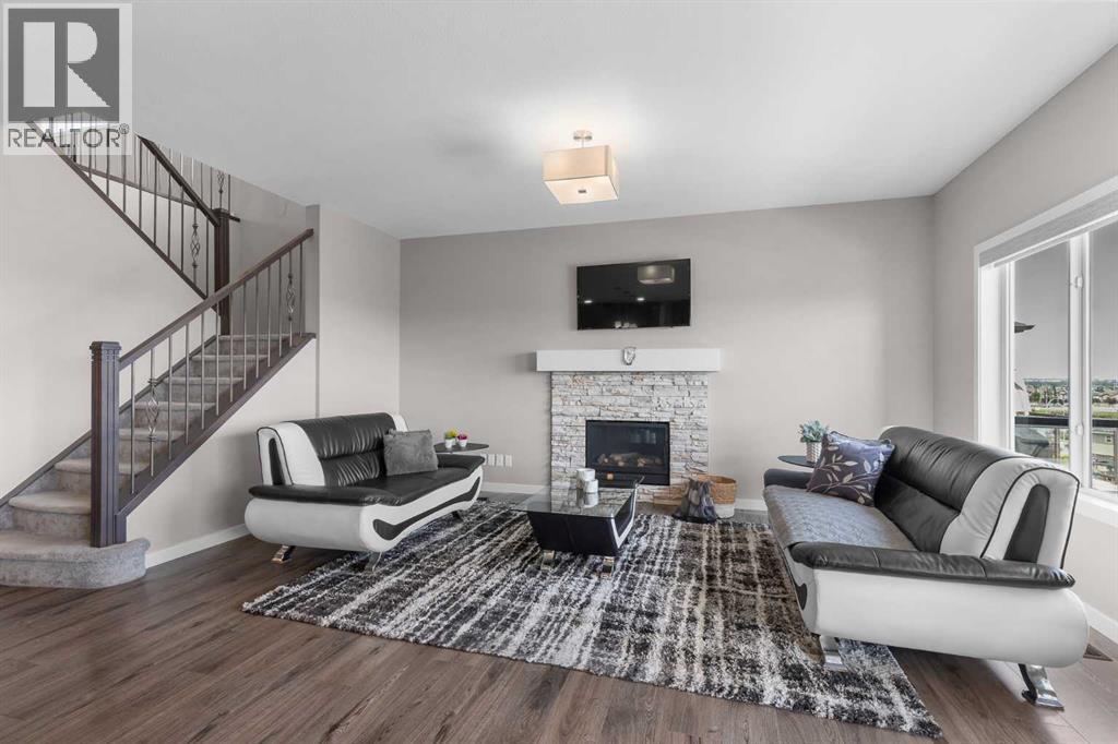 247 Hillcrest Heights SW