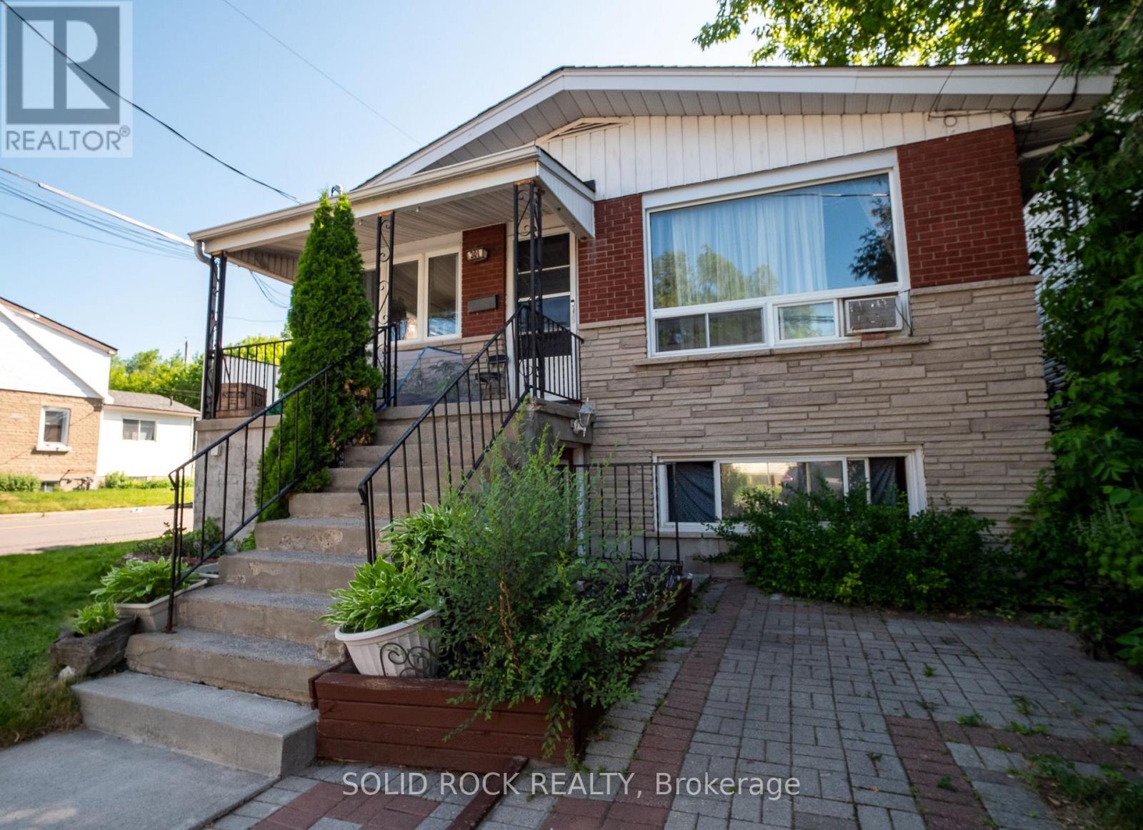 310 PATTON STREET