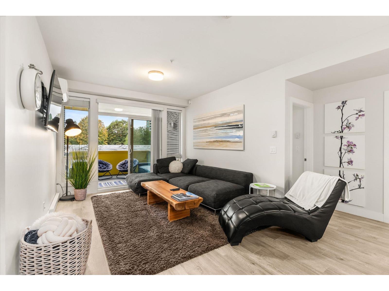 301 2555 WARE STREET