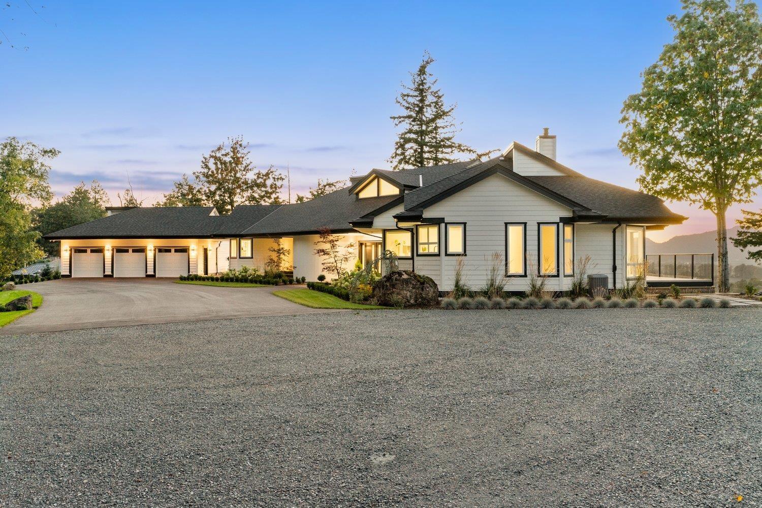 41965 NIKADA DRIVE|Majuba Hill