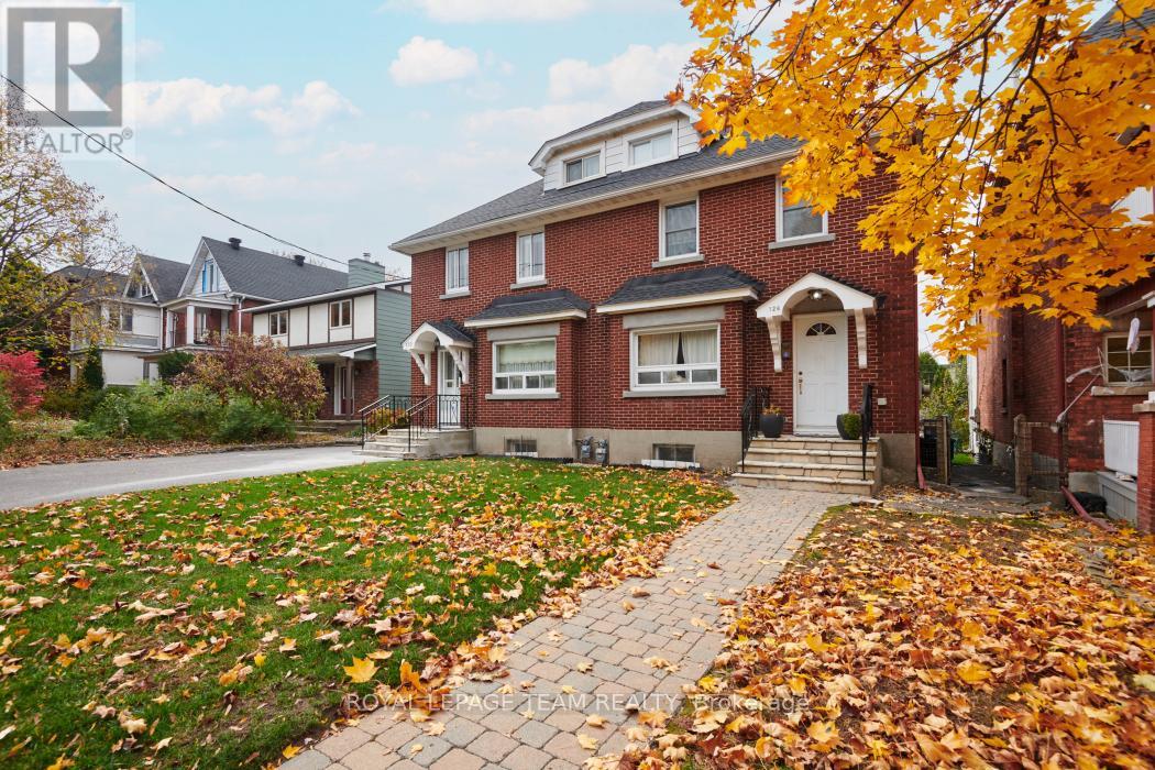 128 BAYSWATER AVENUE