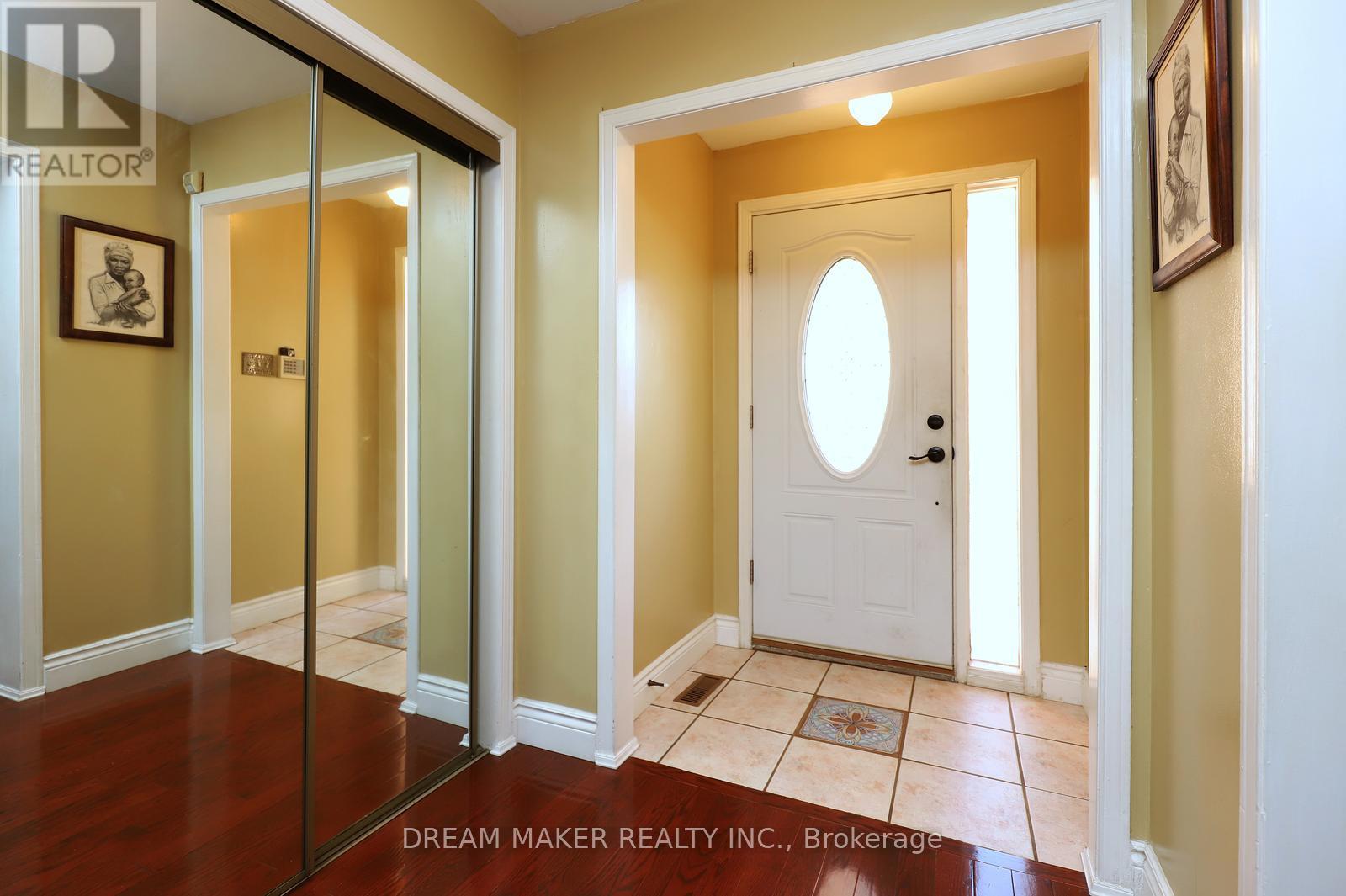 4272 WAKEFIELD CRESCENT