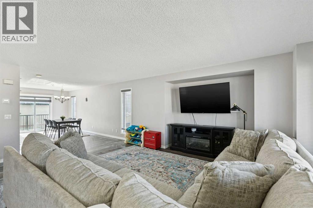 178 Evansmeade Common NW