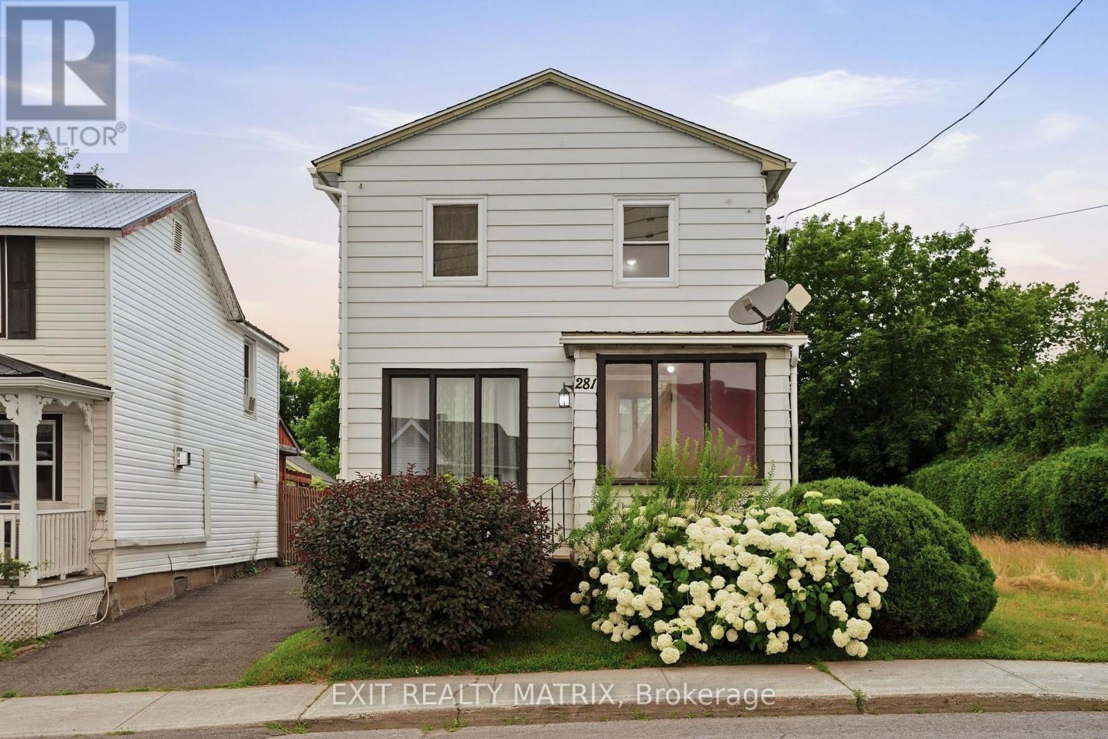 281 HIGGINSON STREET - Photo 2