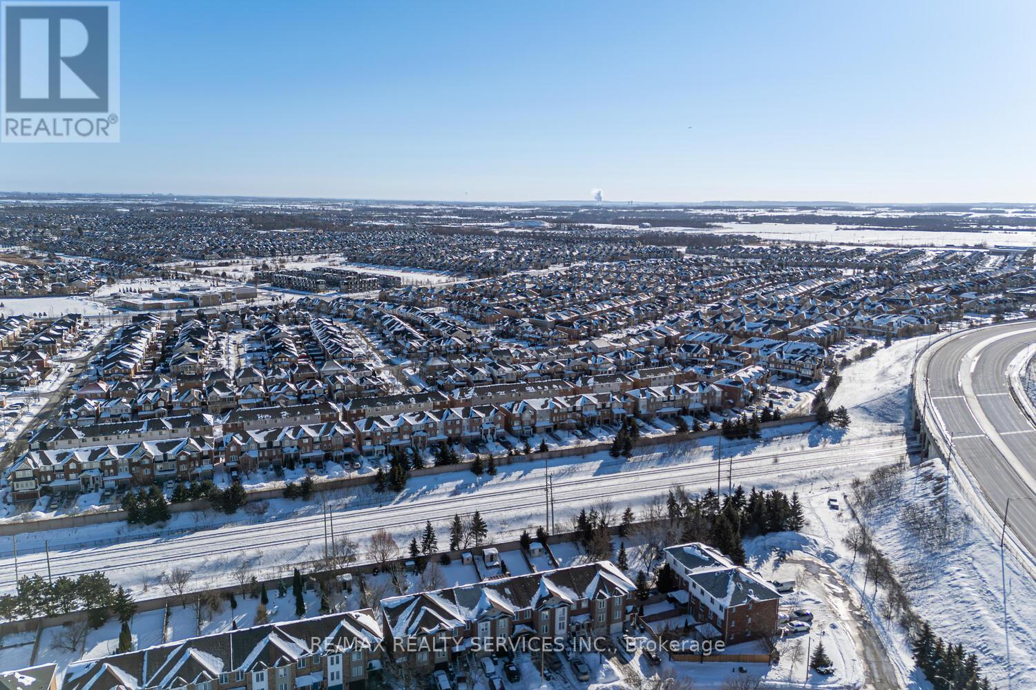 67 DECKER HOLLOW CIRCLE