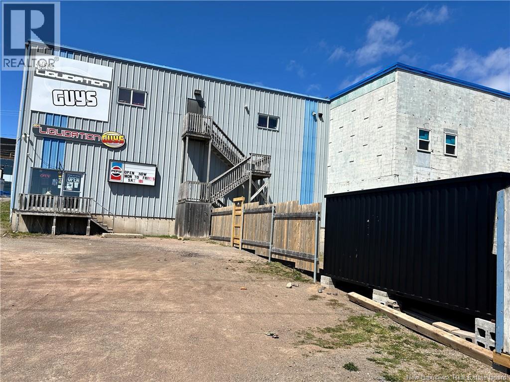 178 Albert Street - Photo 3