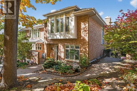 19 BITTERN COURT Ottawa ON K1L8K9