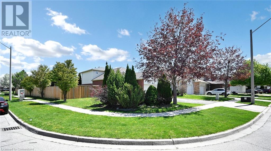 84 HAWKINS Drive