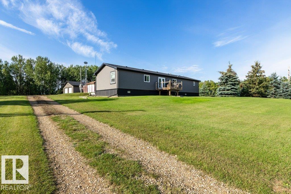 #38 53227 RGE ROAD 15